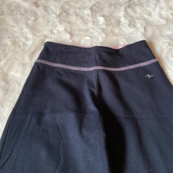 2/$40 Athletic Works Black Jacket & Yoga Pants Girls Size L - Picture 6 of 8